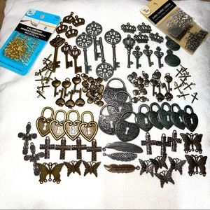 Box of Assorted Jewelry Pendants